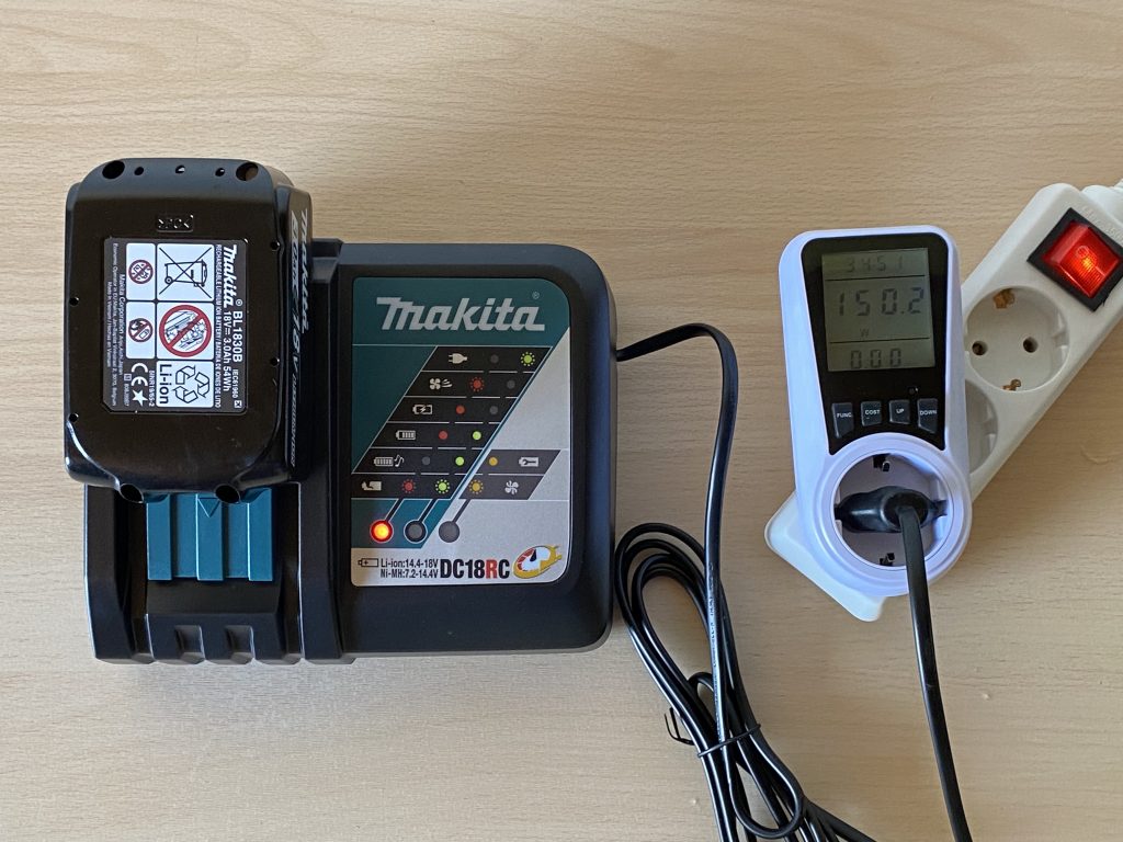 Makita DUH523RF Akku-Heckenschere Ladestrom