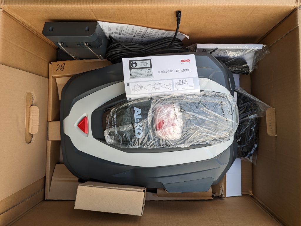 AL-KO Robolinho® 550W Mähroboter Verpackung geöffnet