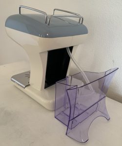 Ariete Vintage 1389 Kaffeepadmaschine Rückansicht mit herausgenommenem Wassertank