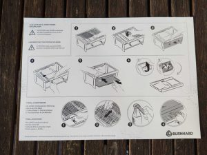 Aufbauanleitung des BURNHARD Jones Camping-Gasgrills