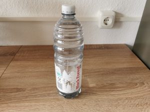 Black Forest Still Mineralwasser Flasche