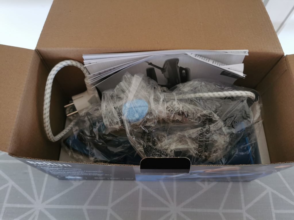 Braun FreeStyle 3 Dampfbügeleisen Inhalt
