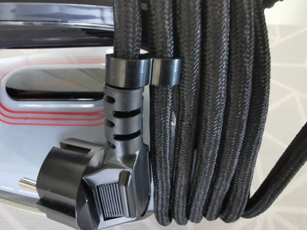 Braun TexStyle 9 Dampfbügeleisen Kabelaufbewahrung