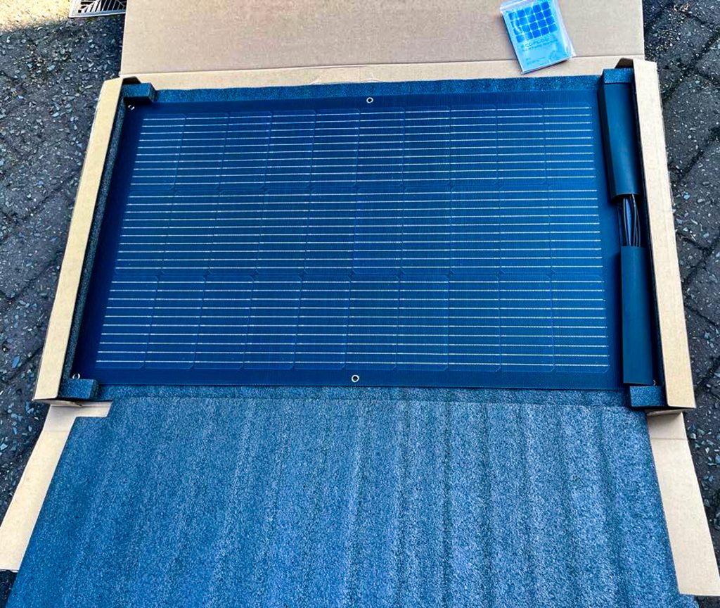 EcoFlow DELTA 2 Max Powerstation Solarpanel in Verpackung