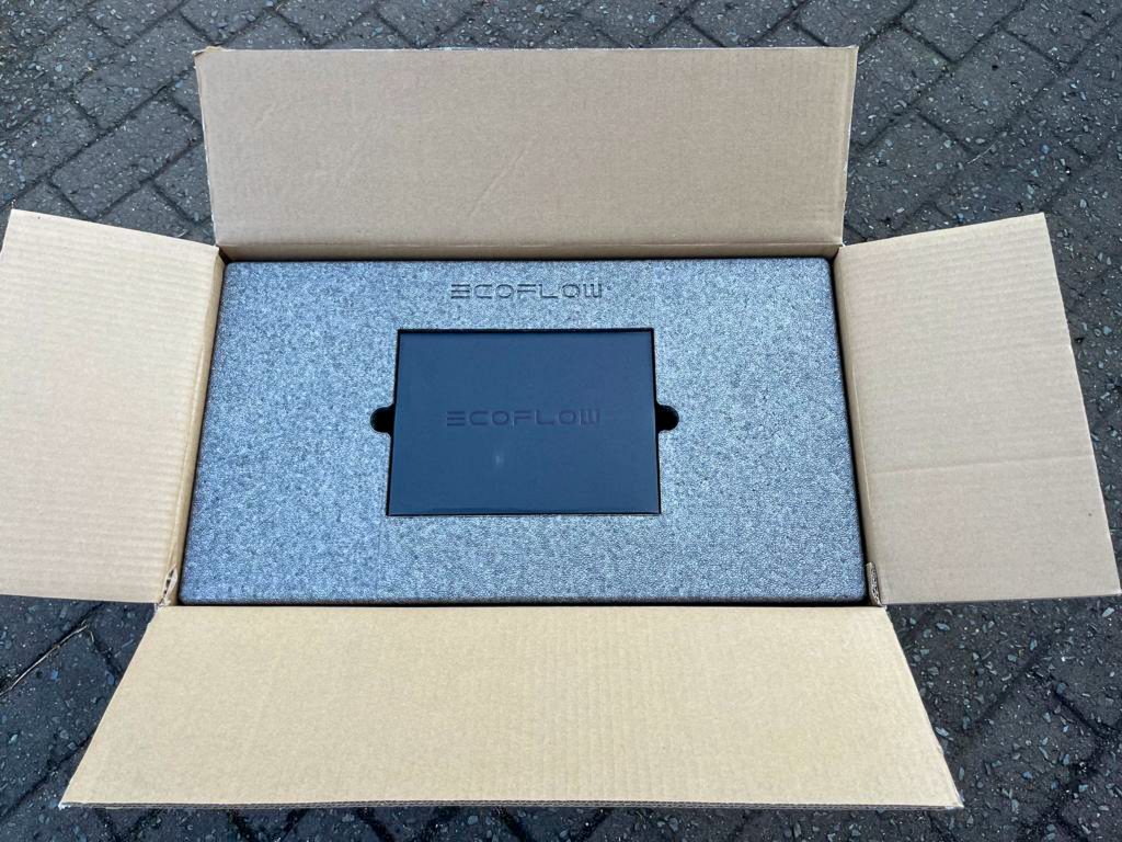 EcoFlow DELTA 2 Max Powerstation geöffnete Verpackung