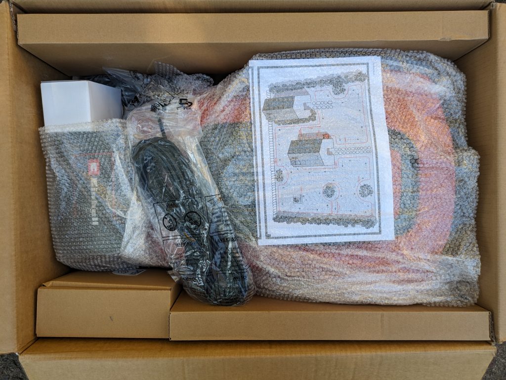 Einhell FREELEXO 1200 LCD BT Mähroboter Verpackung Luftpolsterfolie