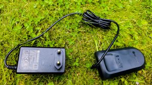 Gardena ComfortCut 60 18V-P4A Akku-Heckenschere Ladegerät