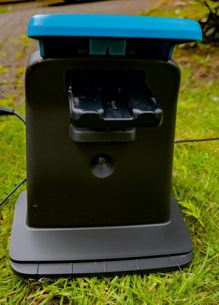 Gardena Mähroboter smart SILENO life Ladestation Nahansicht