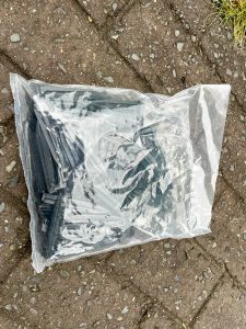 Gardena SILENO minimo 500 Mähroboter Begrenzungshaken in der Verpackung