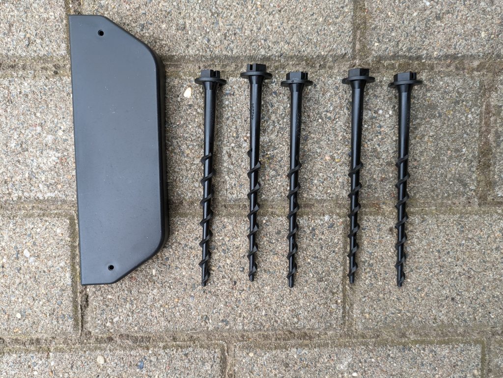 Heringe der Ladestation des AL-KO Robolinho® 550W Mähroboters