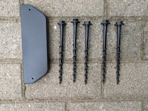 Heringe der Ladestation des AL-KO Robolinho® 550W Mähroboters