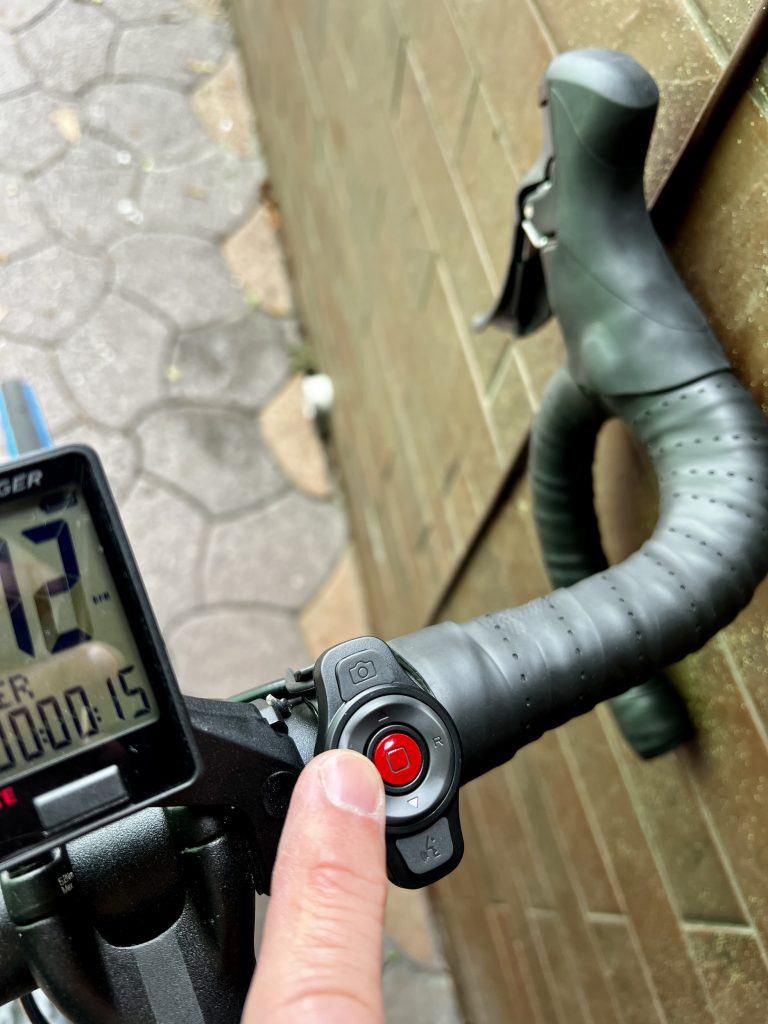 LIVALL Evo21 Fahrradhelm Blinker