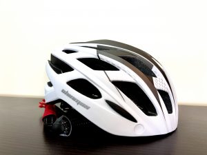 Shinmax NR-096 Fahrradhelm Seitenansicht ohne Visier
