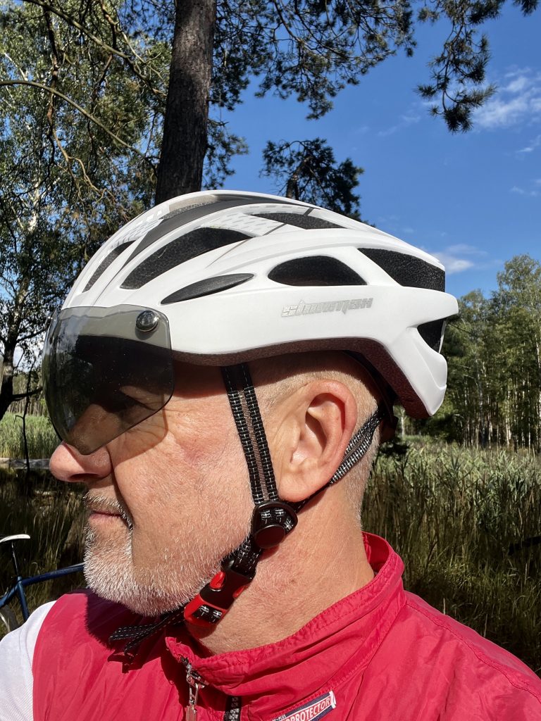 Shinmax NR-096 Fahrradhelm Seitenansicht