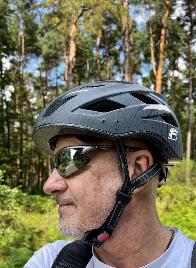 FISCHER Urban Plus Brooklyn Fahrradhelm Seitenansicht