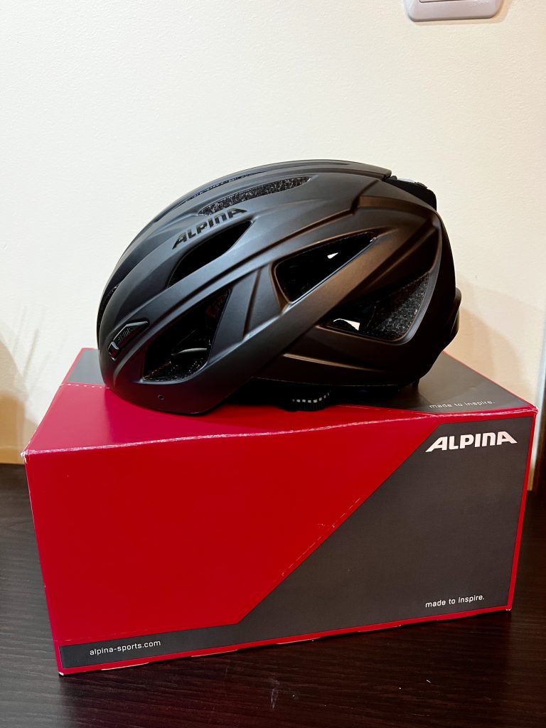 Alpina Haga LED Fahrradhelm mit Verpackung