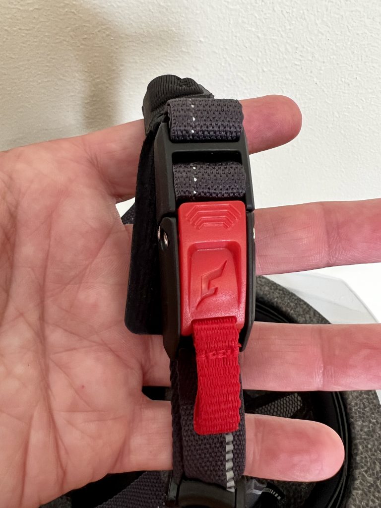 Cratoni Velo-X Fahrradhelm Rastverschluss