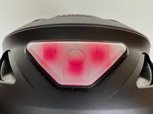uvex urban planet LED Fahrradhelm Licht-Test