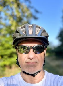 uvex i-vo cc MIPS Fahrradhelm Frontansicht