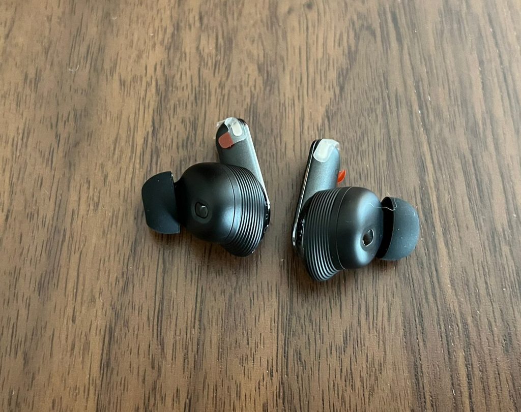 JBL Tour Pro 2 In-Ear-Bluetooth-Kopfhörer Detailaufnahme