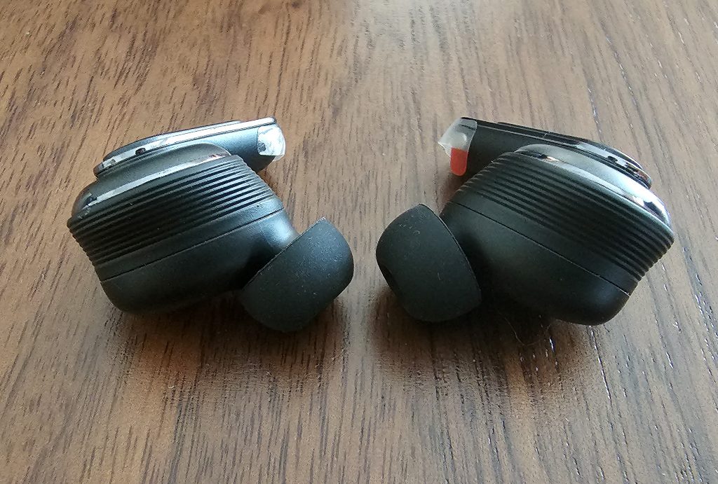 JBL Tour Pro 2 In-Ear-Bluetooth-Kopfhörer Nahaufnahme