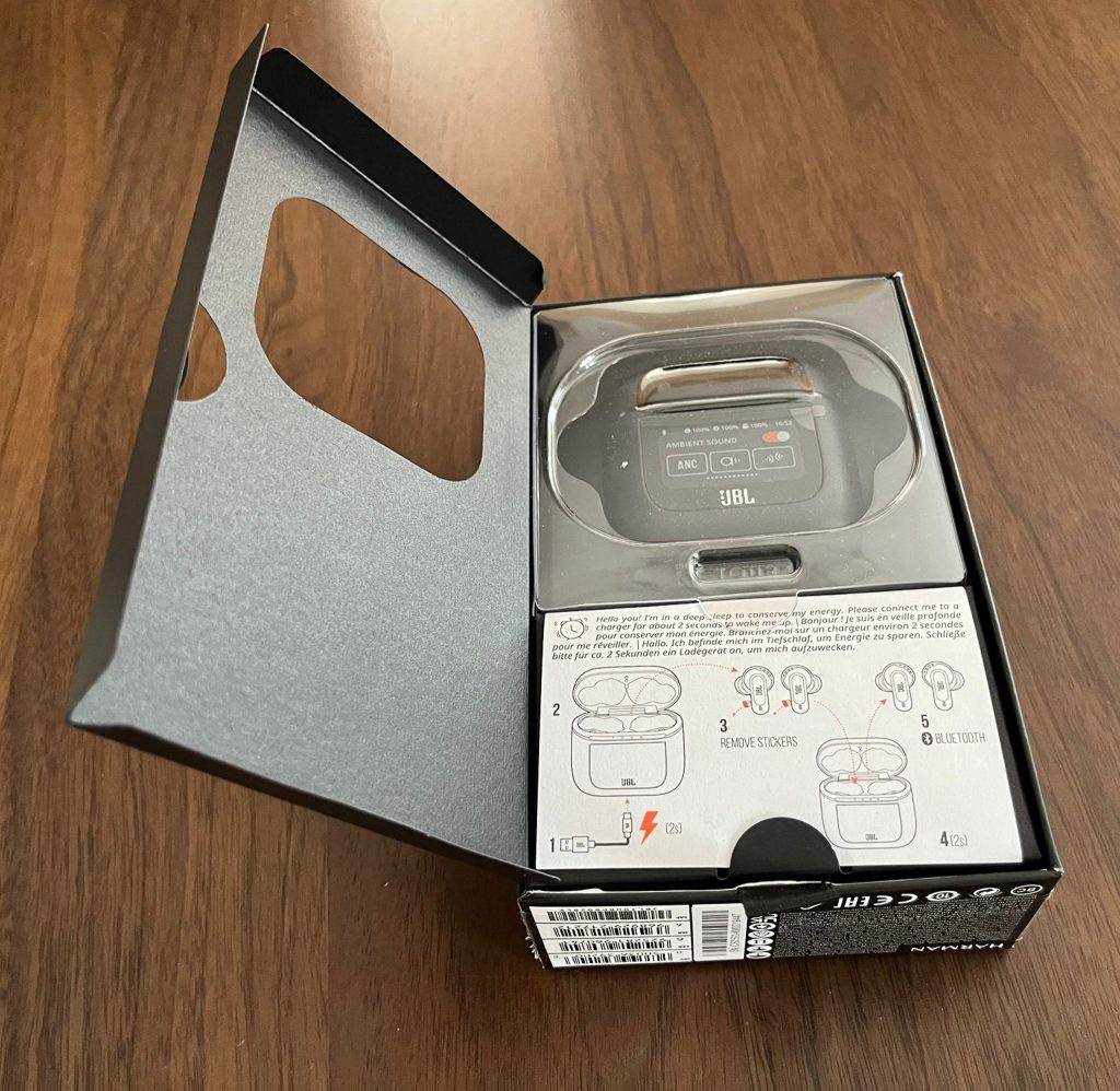 JBL Tour Pro 2 In-Ear-Bluetooth-Kopfhörer Verpackung geöffnet