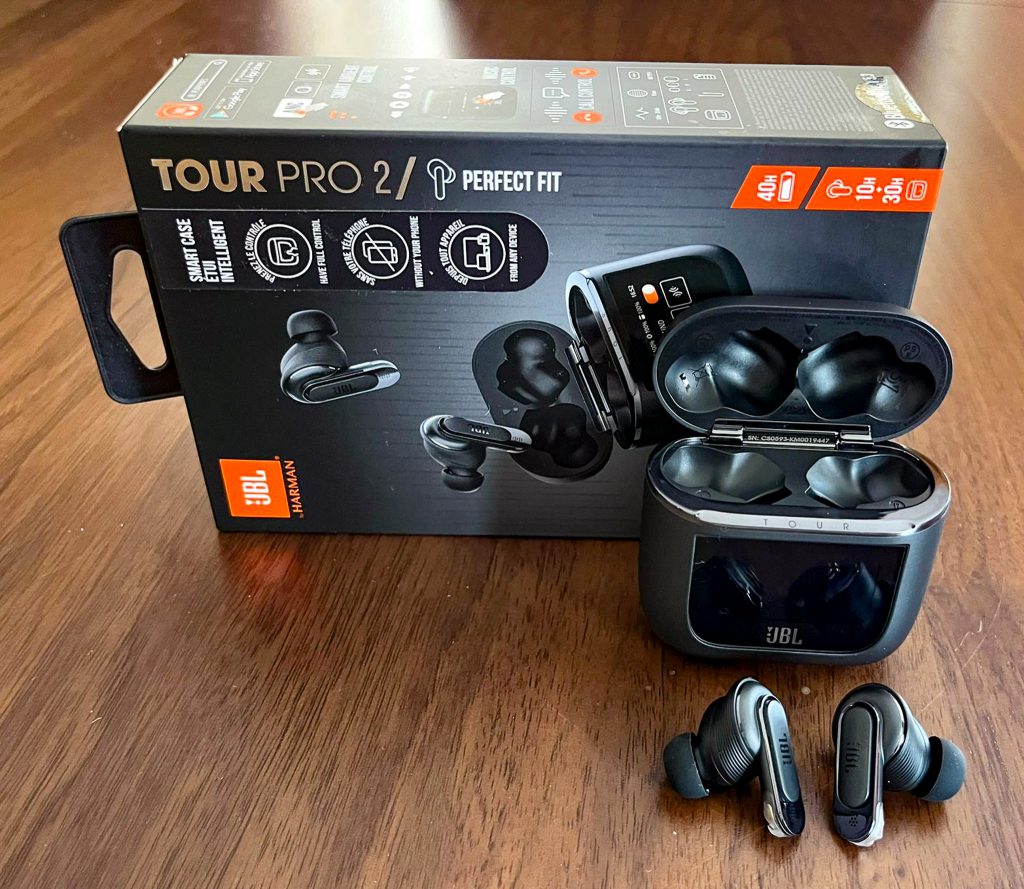 JBL Tour Pro 2 In-Ear-Bluetooth-Kopfhörer mit Verpackung