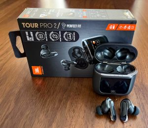 JBL Tour Pro 2 In-Ear-Bluetooth-Kopfhörer mit Verpackung