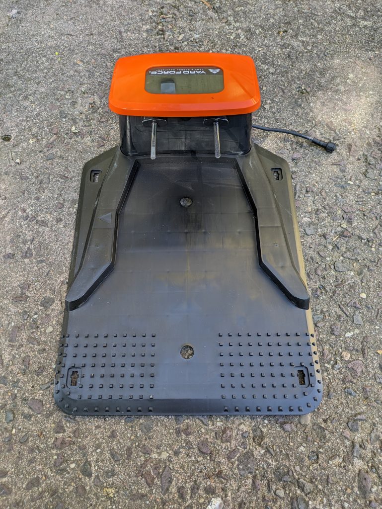 Ladestation des YARDFORCE COMPACT 300RBS Mähroboters