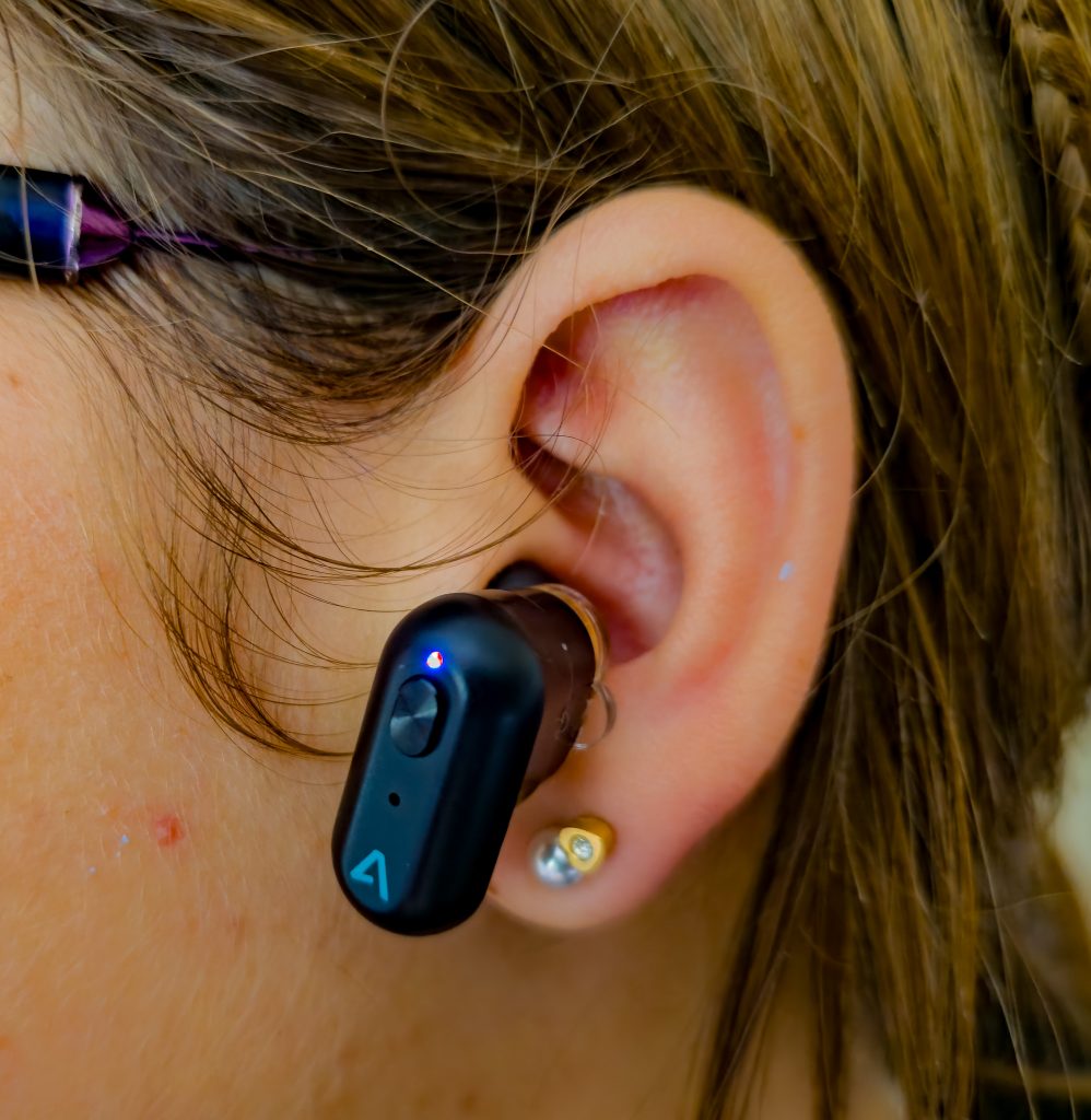 Lamax Duals1 In-Ear-Bluetooth-Kopfhörer im Ohr