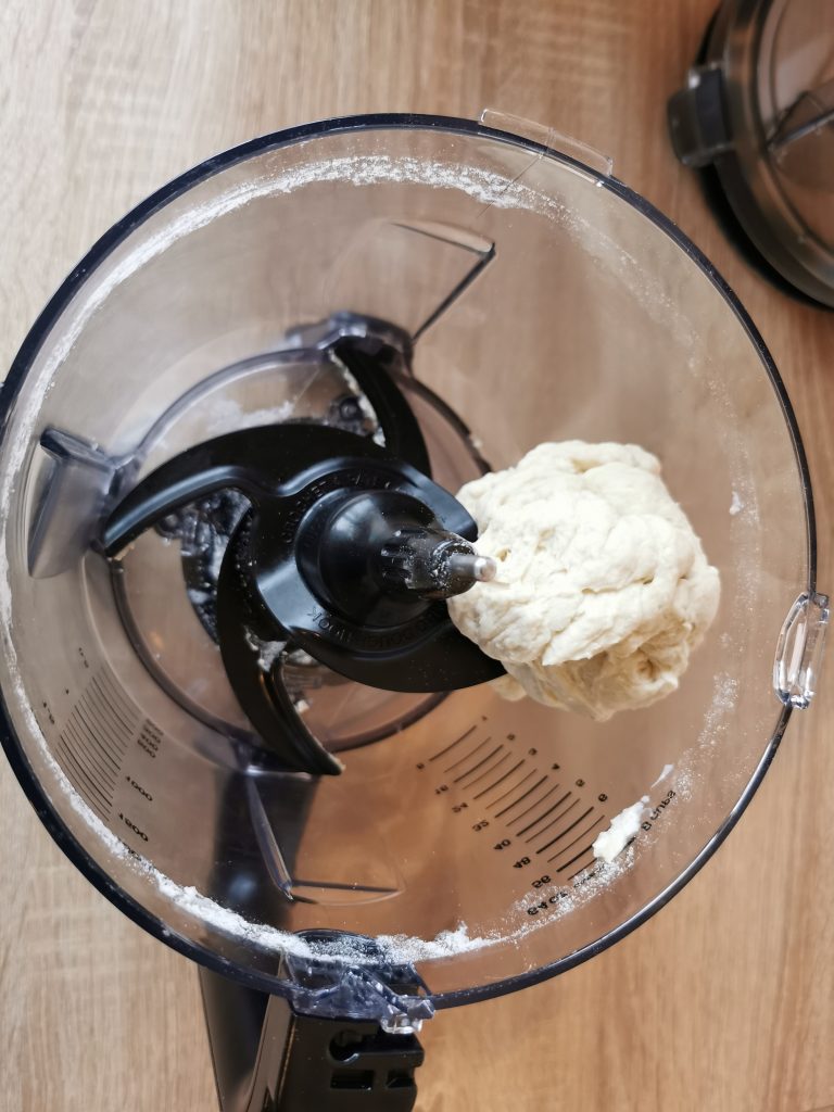 Ninja BN800EU Küchenmaschine Flammkuchenteig