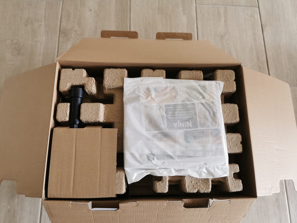 Ninja BN800EU Küchenmaschine geöffnet