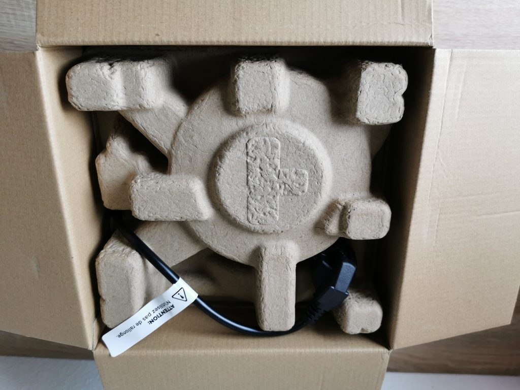 Ninja KT201EU Wasserkocher verpackt