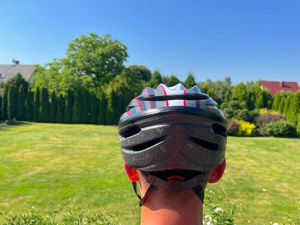 Dunlop HB13 Fahrradhelm Blick von hinten