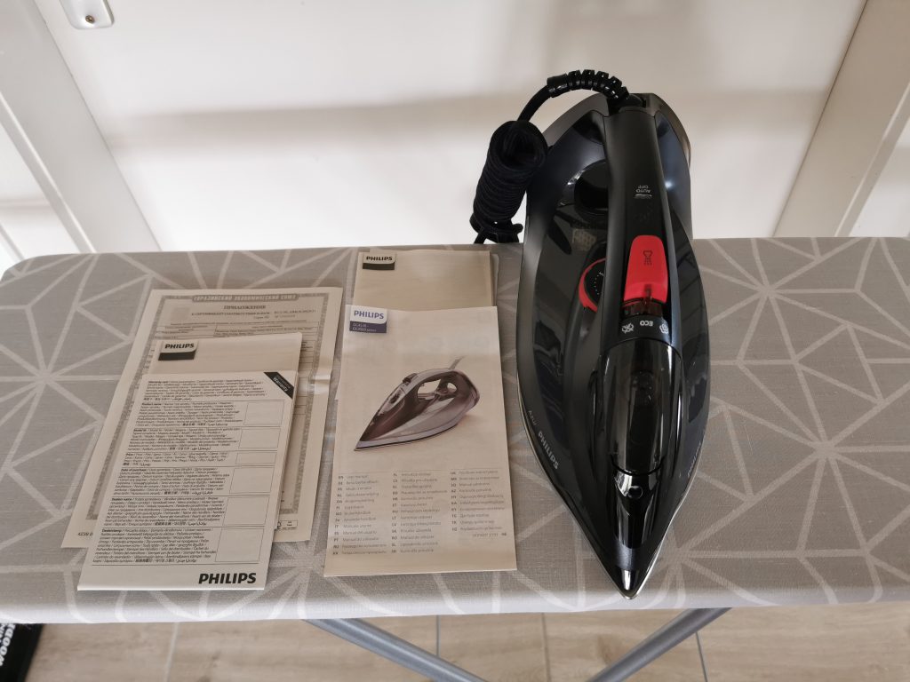Philips Azur Dampfbügeleisen Lieferumfang