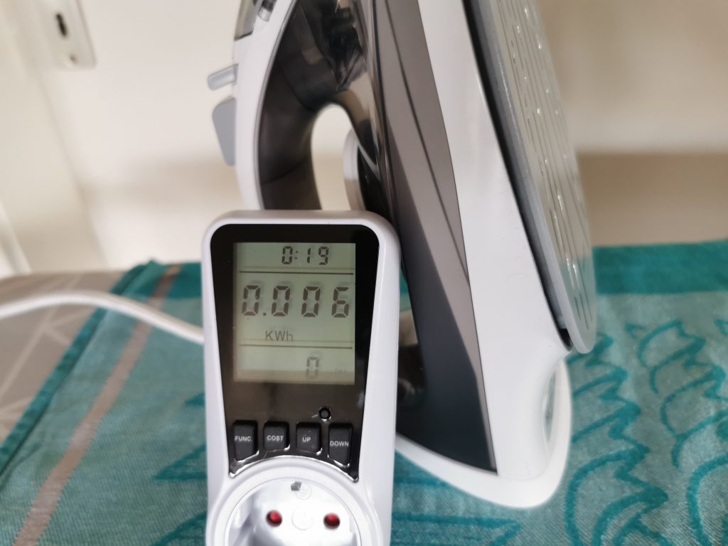Philips EasySpeed Dampfbügeleisen Strommesser 1