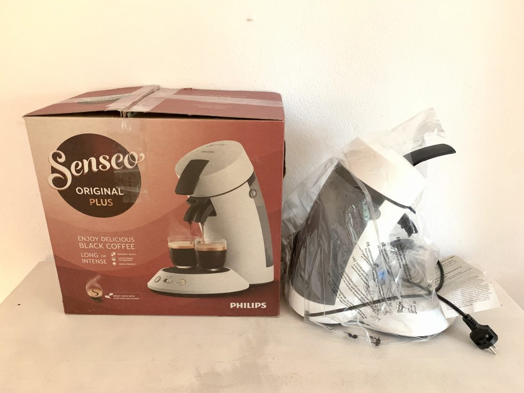 Philips SENSEO® Original Plus CSA210:10 Kaffeepadmaschine ausgepackt