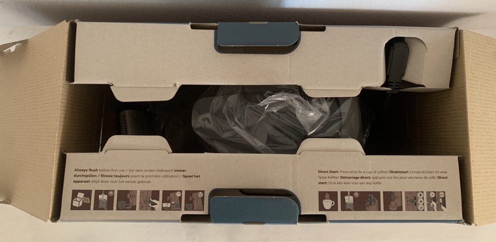 Philips SENSEO® Select CSA240:91 Kaffeepadmaschine im geöffneten Karton von oben
