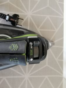 Rowenta DW6330 Eco Intelligence Dampfbügeleisen Dampfregler detail