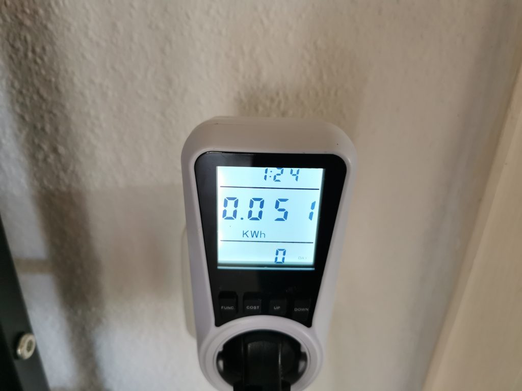 Rowenta DW6330 Eco Intelligence Dampfbügeleisen Strommessung 1