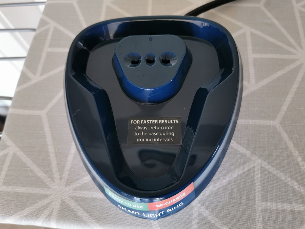 Russel Hobbs Cordless Bügeleisen Basisstation