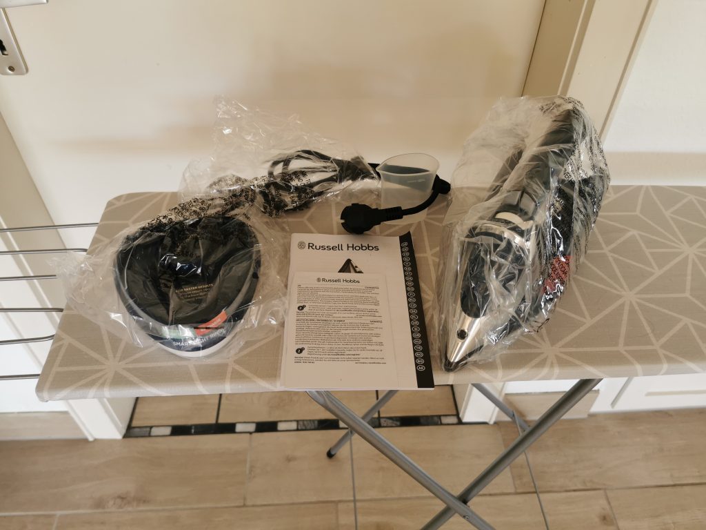 Russel Hobbs Cordless Bügeleisen ausgepackt