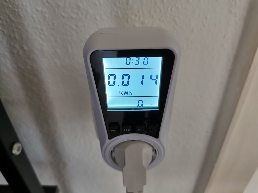 Russell Hobbs SupremeSteam Pro Dampfbügeleisen Stromverbrauch 1