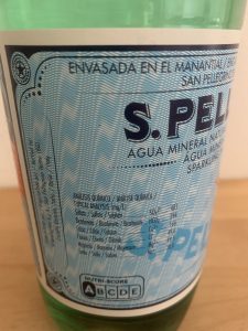 San Pellegrino Mineralwasser weitere Inhaltsstoffe Etikett