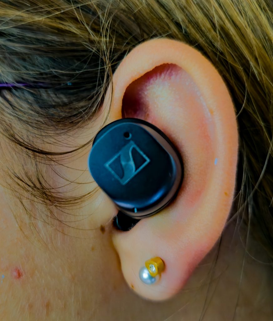 Sennheiser MOMENTUM True Wireless 3 In-Ear-Bluetooth-Kopfhörer im Ohr
