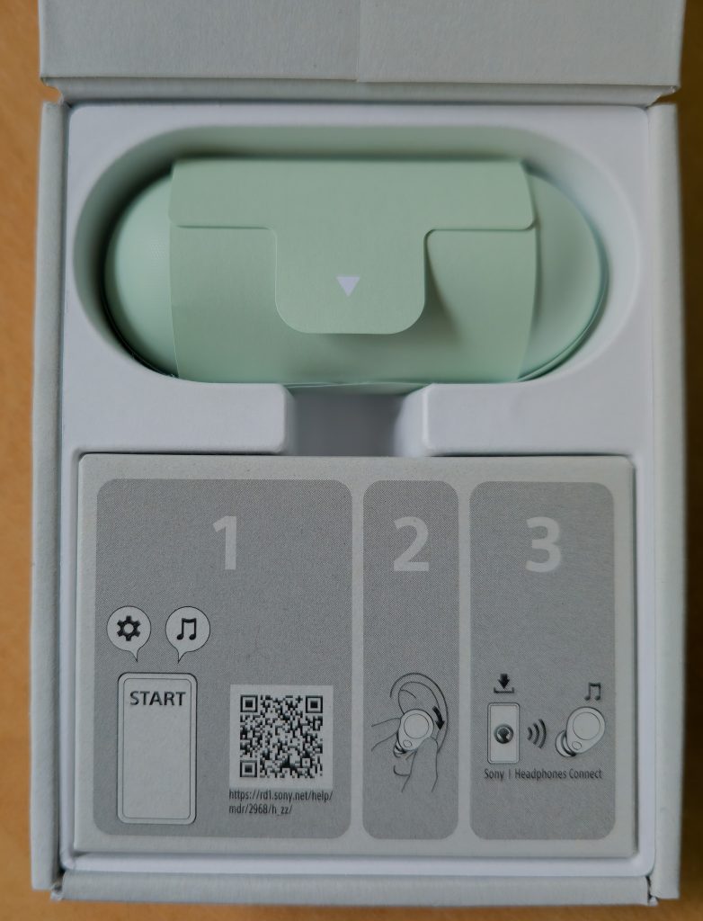 Sony WF-C700N In-Ear-Bluetooth-Kopfhörer Verpackung geöffnet