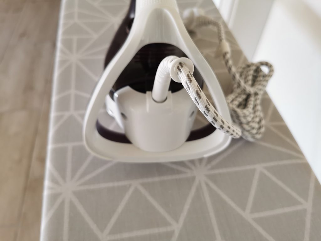 Tefal EasyGliss Plus Bügeleisen Abstellfläche