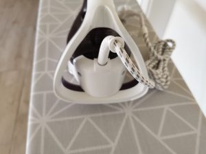 Tefal EasyGliss Plus Bügeleisen Abstellfläche