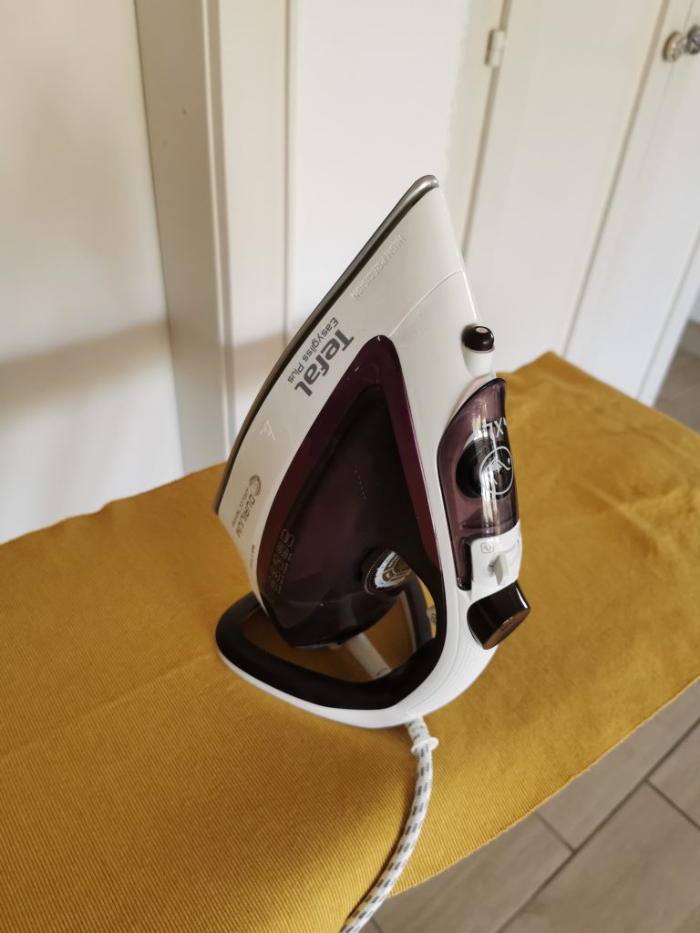 Tefal EasyGliss Plus Bügeleisen bügeln