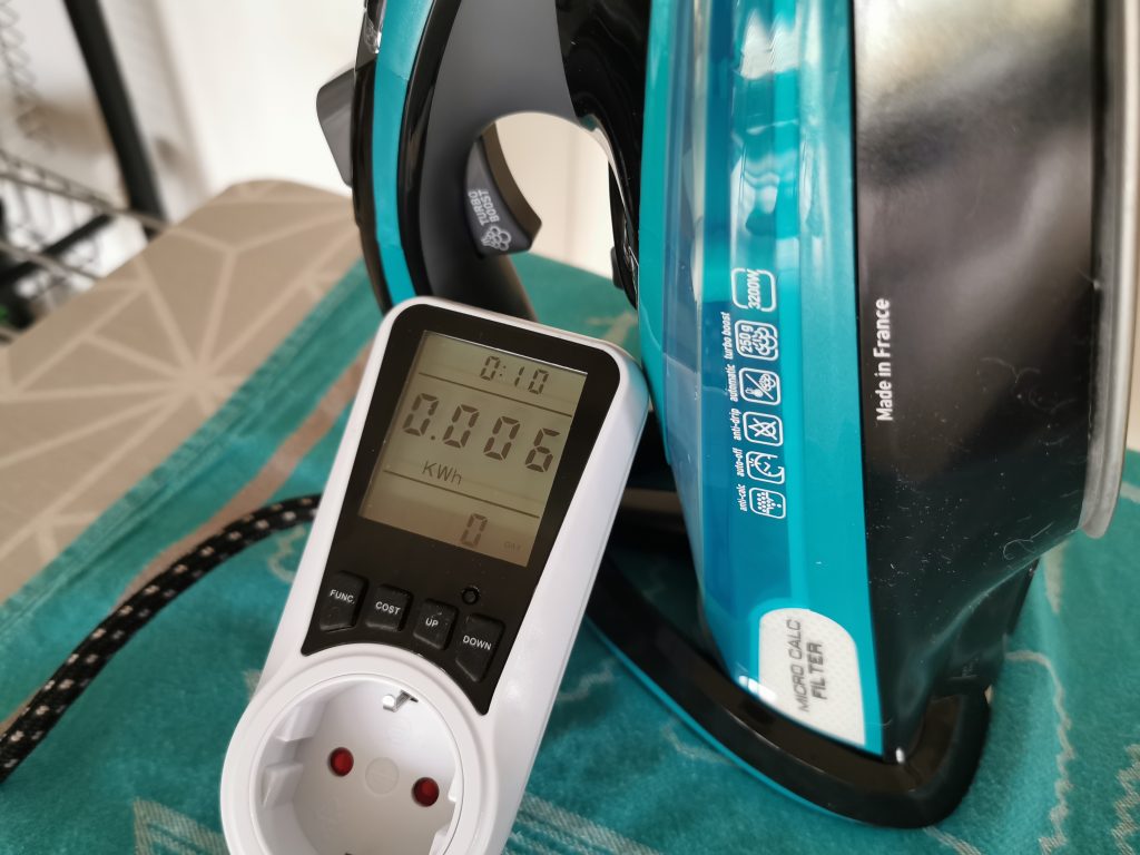 Tefal Ultimate Pure Dampfbügeleisen mit Strommesser 1